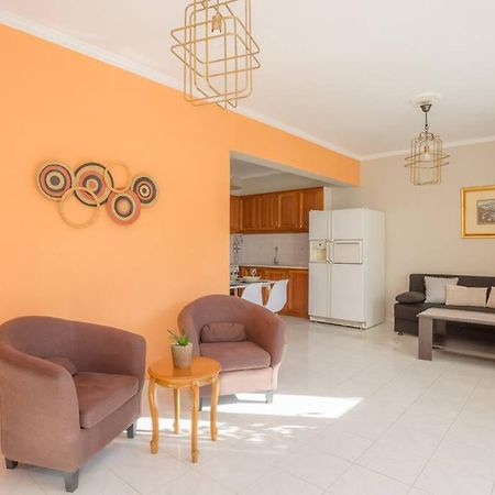 New  2 Bedroom/ 2 Bath Ap.Nidri, Familia Екстериор снимка